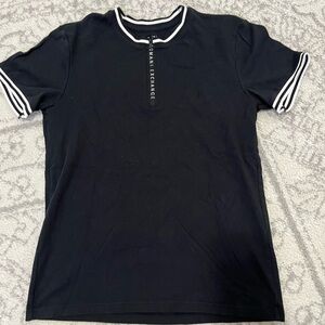 Medium black Armani Exchange men’s shirt gently worn. Pet free/smoke free home